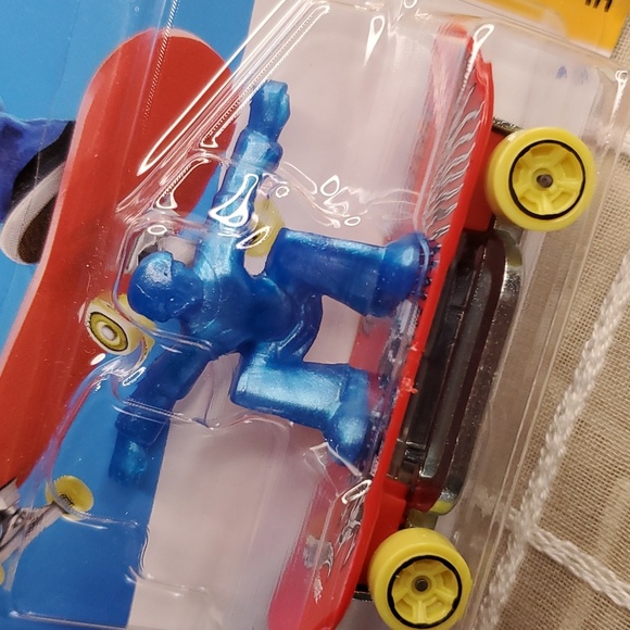 Hot Wheels‎ - Picture 2 of 8